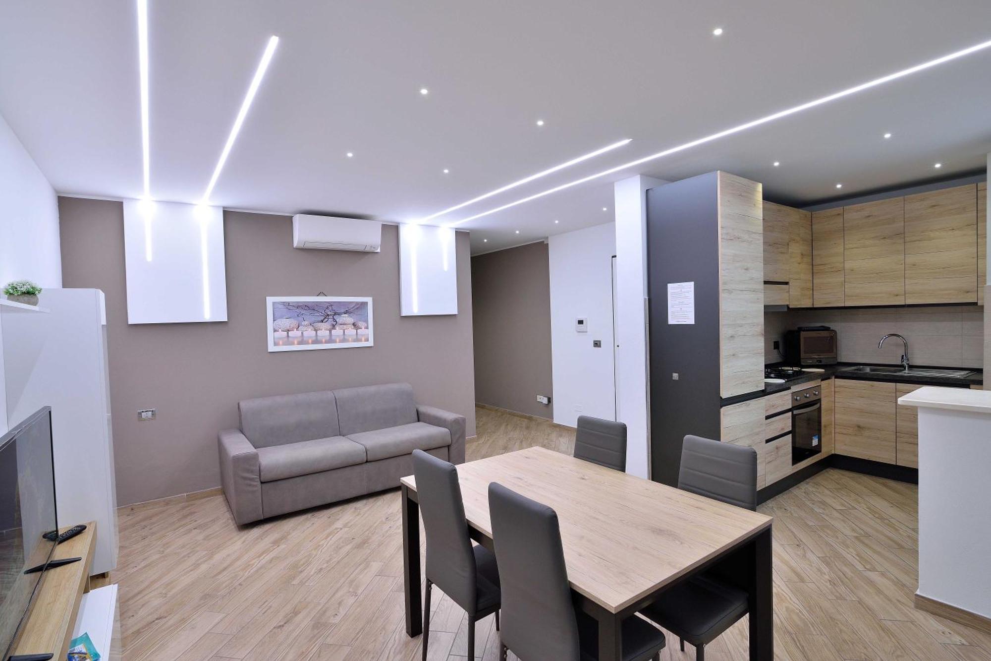 Diamond Garibaldi Apartment Алгеро Екстериор снимка