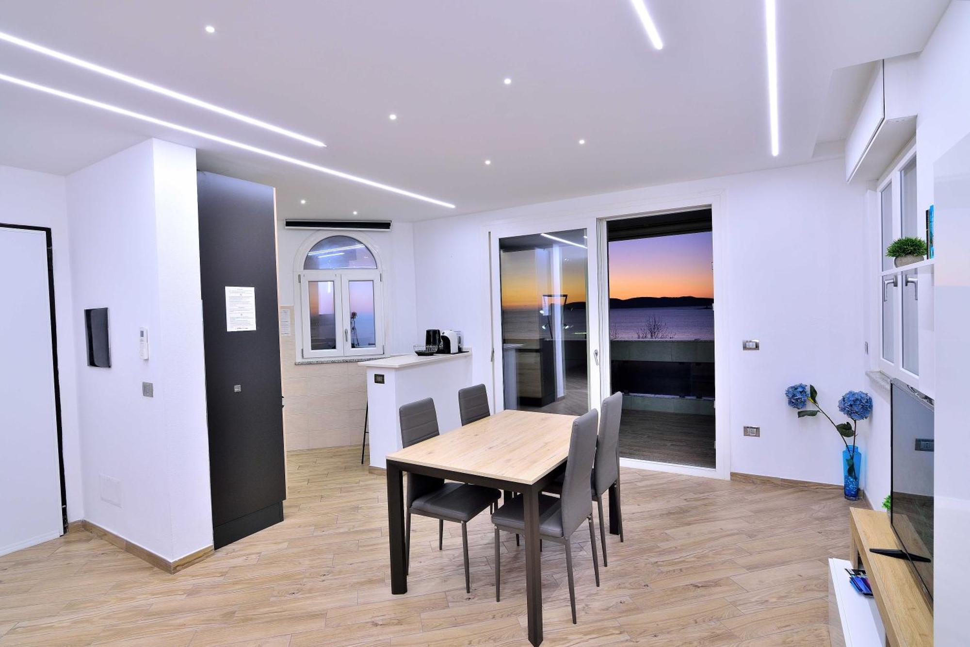 Diamond Garibaldi Apartment Алгеро Екстериор снимка