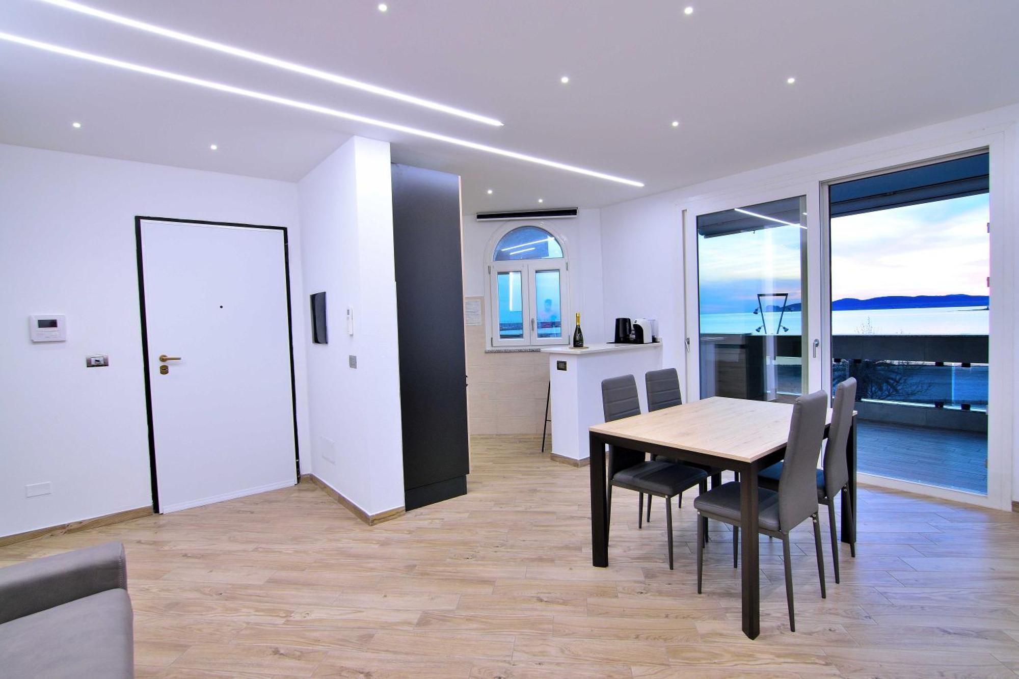 Diamond Garibaldi Apartment Алгеро Екстериор снимка